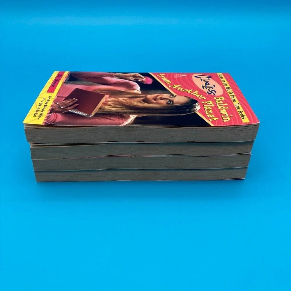 1990s Clueless The Cher Collection 4 Piece Softcover Book Box Set YA Fiction - Picture 7 of 10